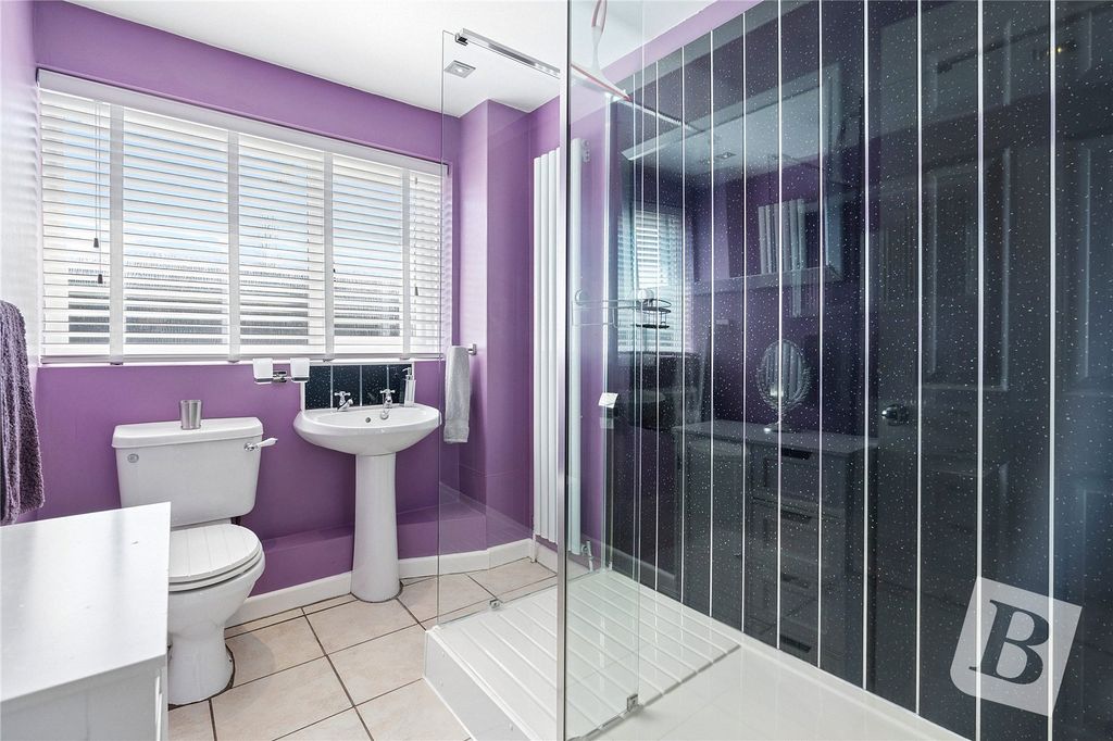 Property photo 3 of 17 Picture No. 13
