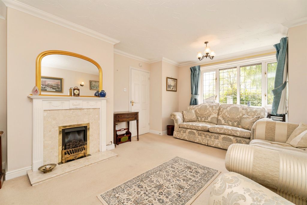 Property photo 3 of 22
