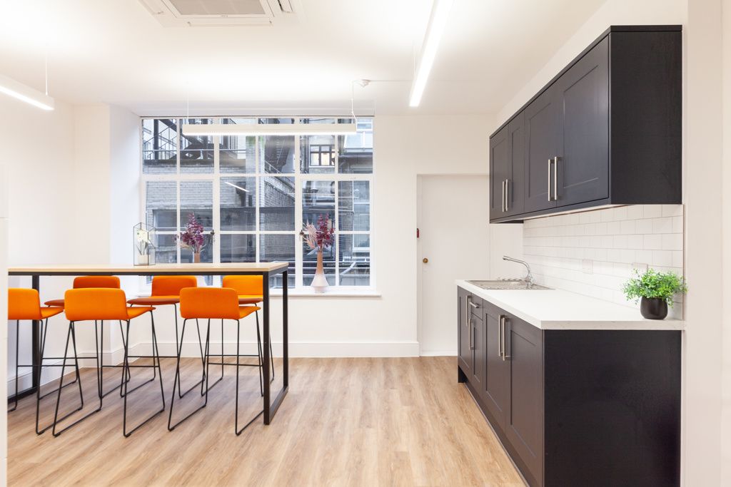 Property photo 2 of 8 Photo 12