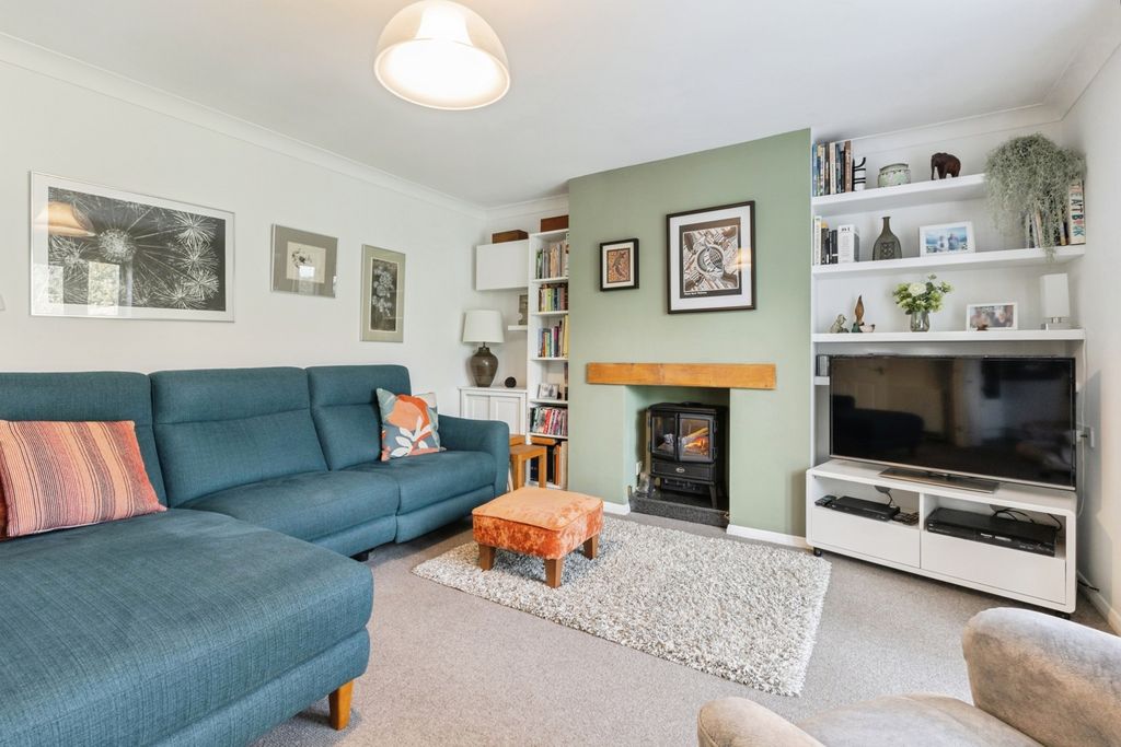 Property photo 3 of 16 Pbox-Img.Jpg