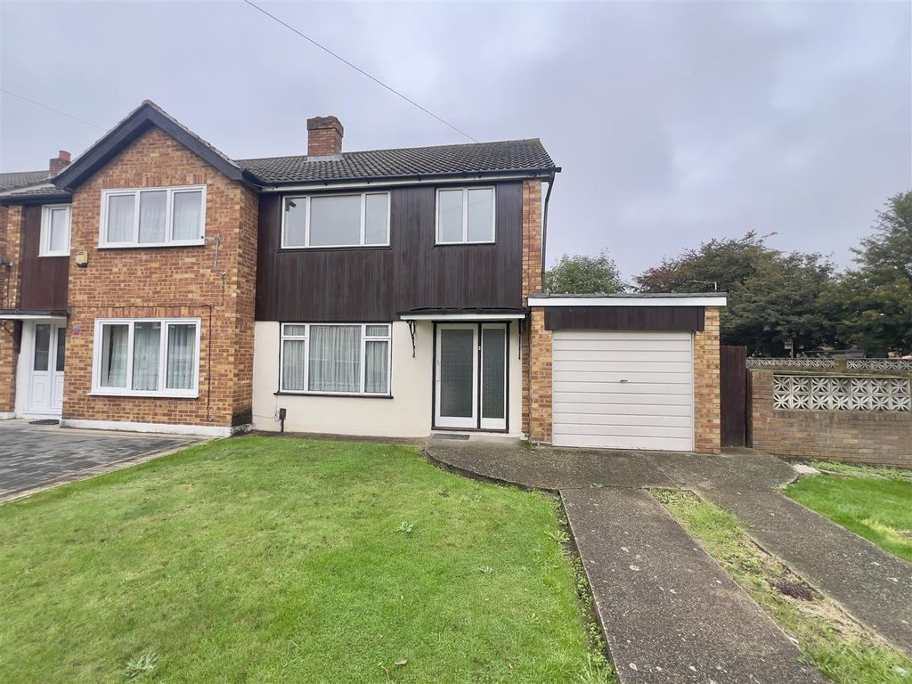 Property photo 1 of 13 External