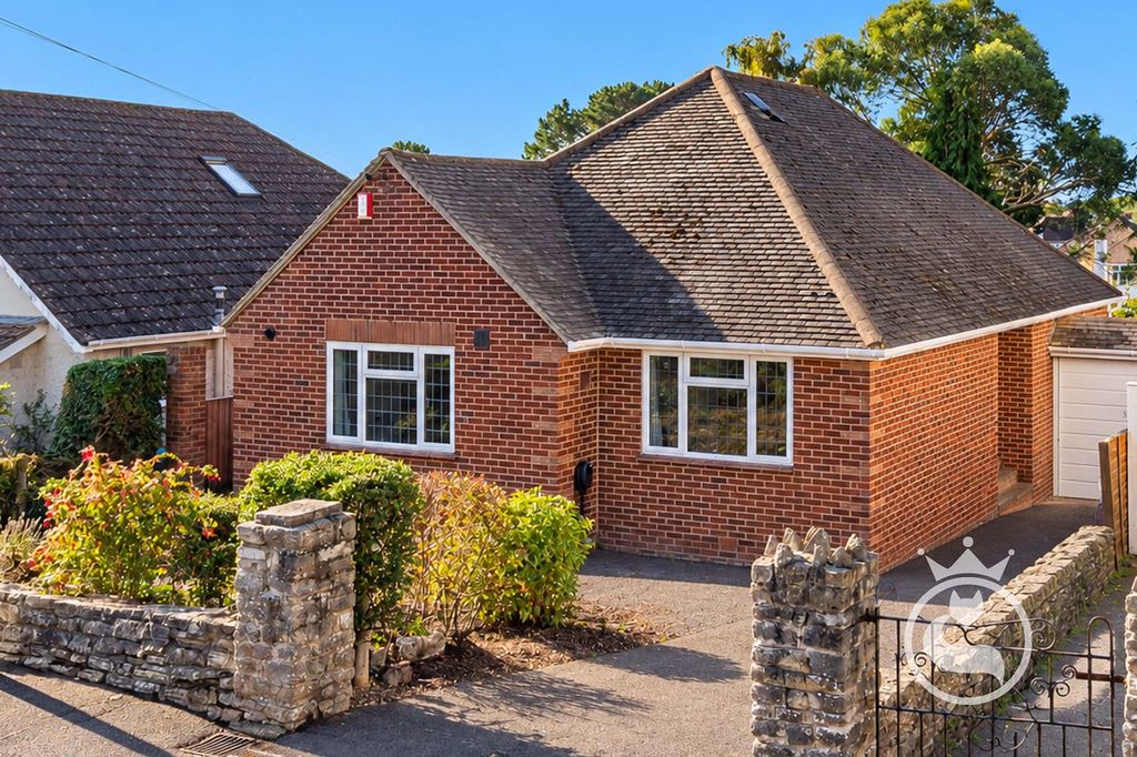 Property photo 1 of 16