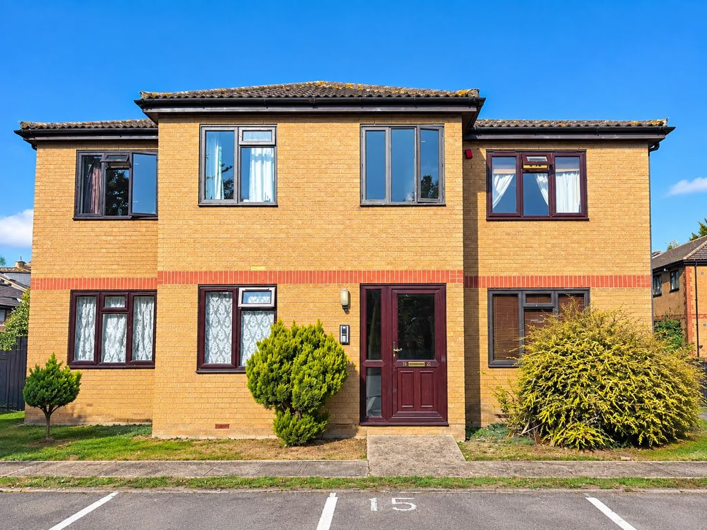Property photo 1 of 5