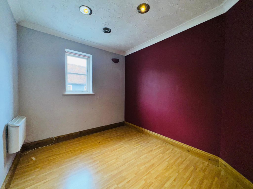 Property photo 2 of 6