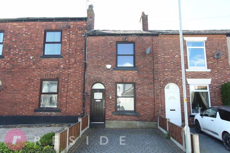 Property photo 1 of 11 House
