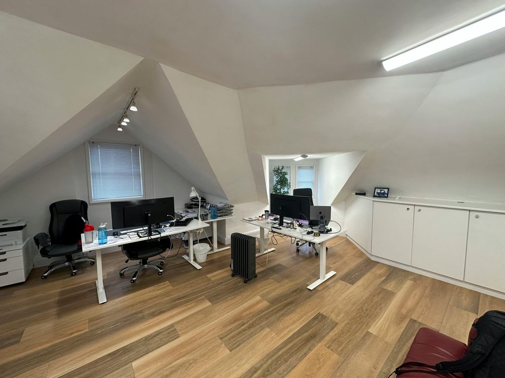 Property photo 1 of 5 Img_8376.Jpeg