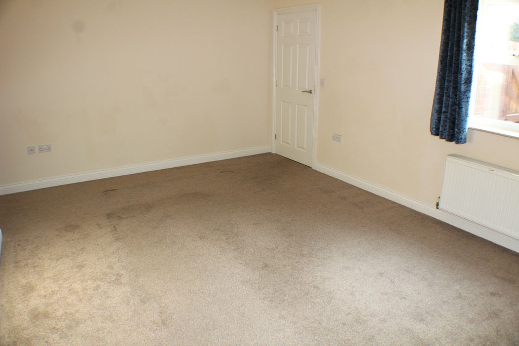 Property photo 3 of 11 Reception Room