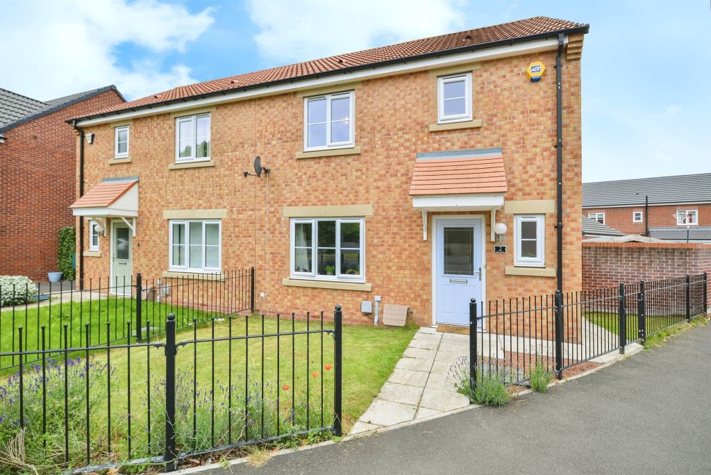 Property photo 1 of 17