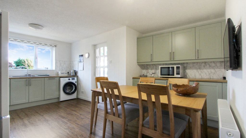 Property photo 2 of 16 Img_6415