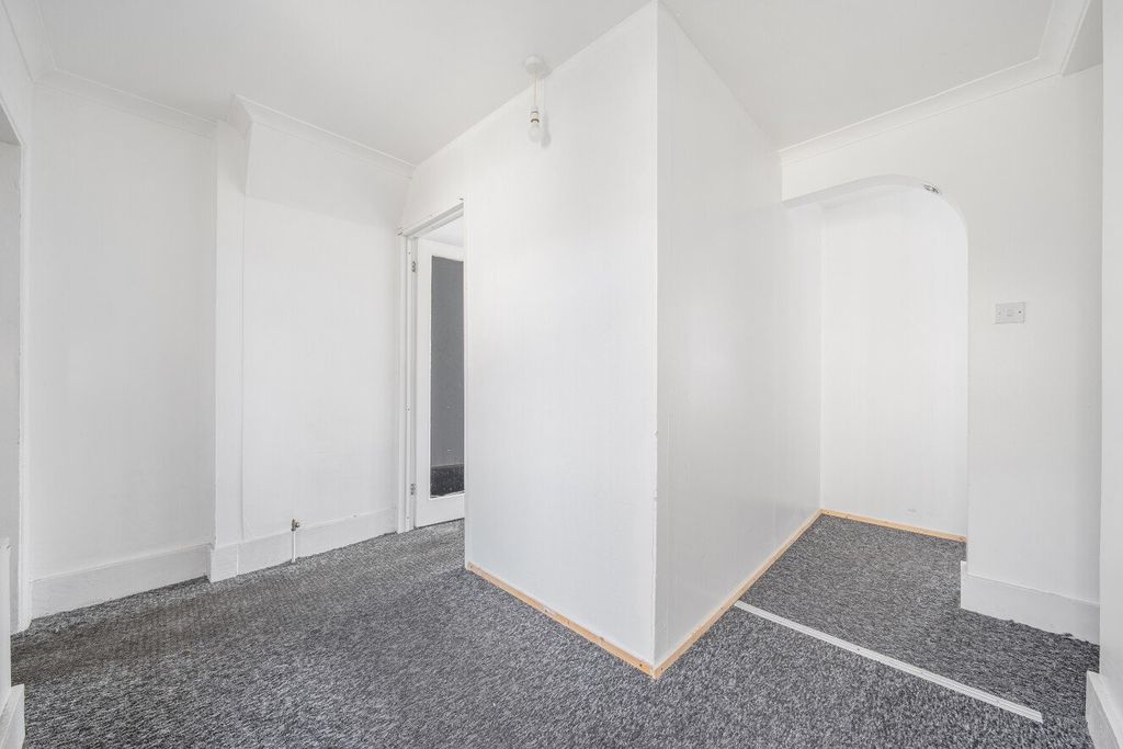 Property photo 3 of 13 Picture No. 09