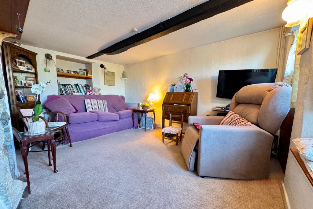 Property photo 2 of 16