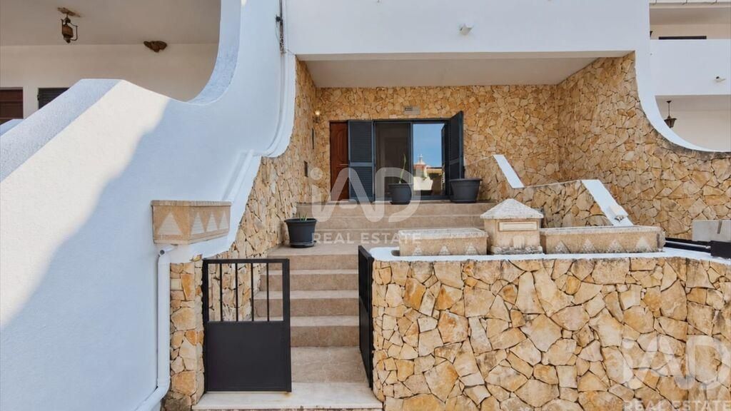 Property photo 1 of 38