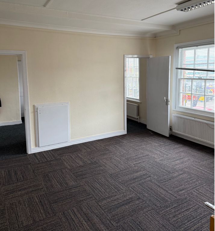 Property photo 3 of 3