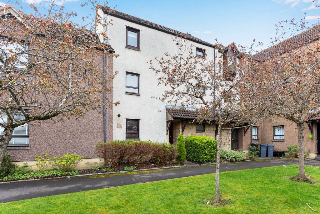 Property photo 1 of 12 Primary Property Image