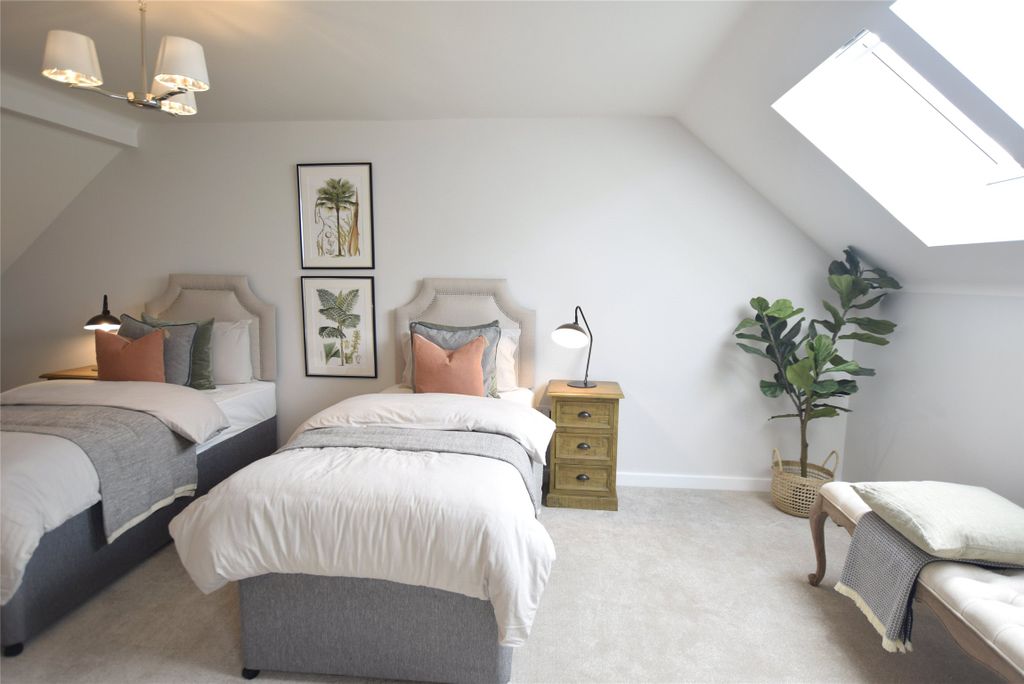 Property photo 1 of 25 Picture No. 30