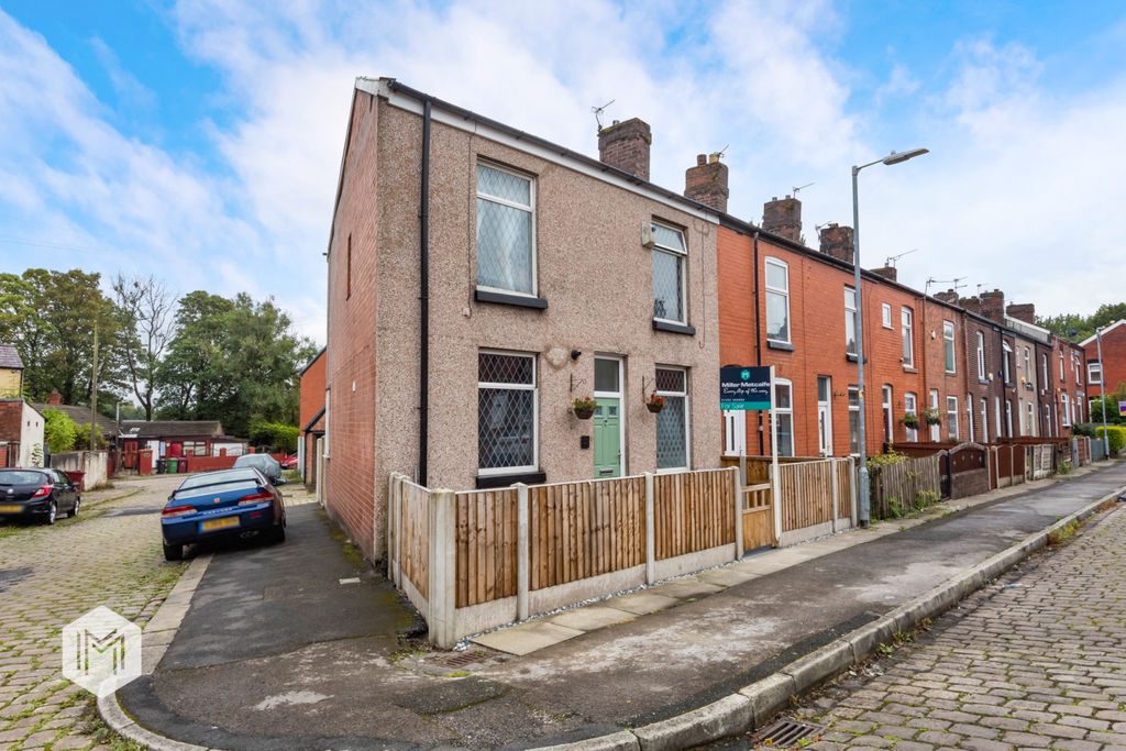 Property photo 1 of 16 Picture No. 15