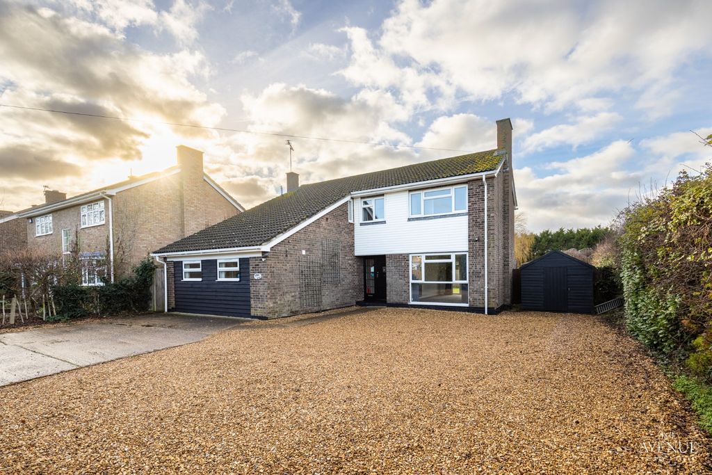 Property photo 1 of 28 4636904