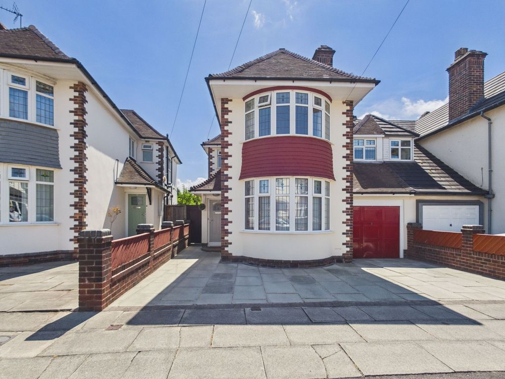 Property photo 1 of 30
