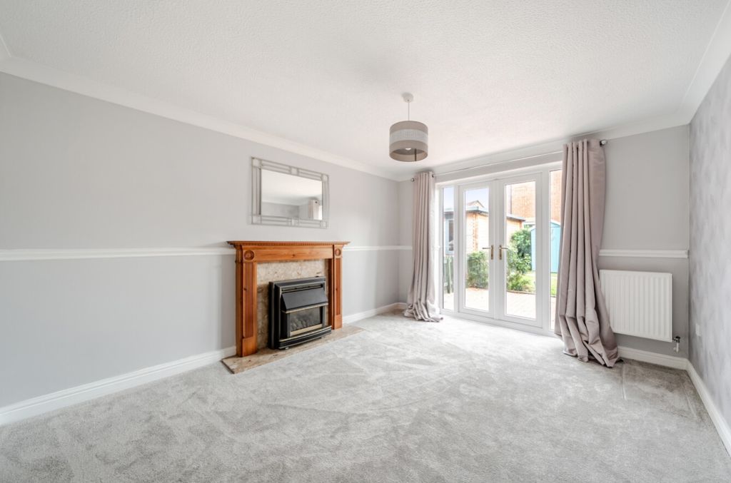 Property photo 2 of 20 1535671-15-1A13Fce57F17B