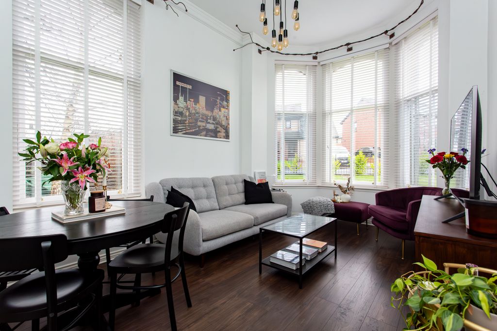 Property photo 2 of 12 Property Image 2