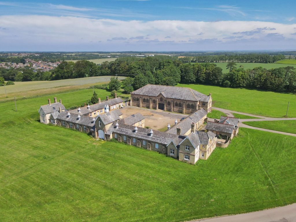 Property photo 2 of 5 Picture No. 02