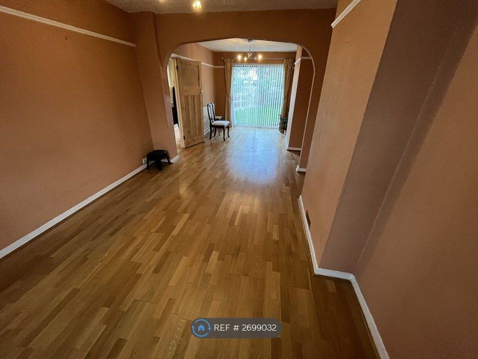 Property photo 3 of 29