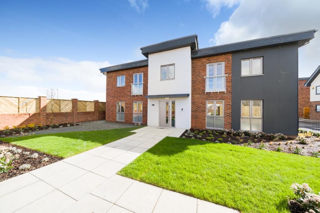 Property photo 1 of 10 External View