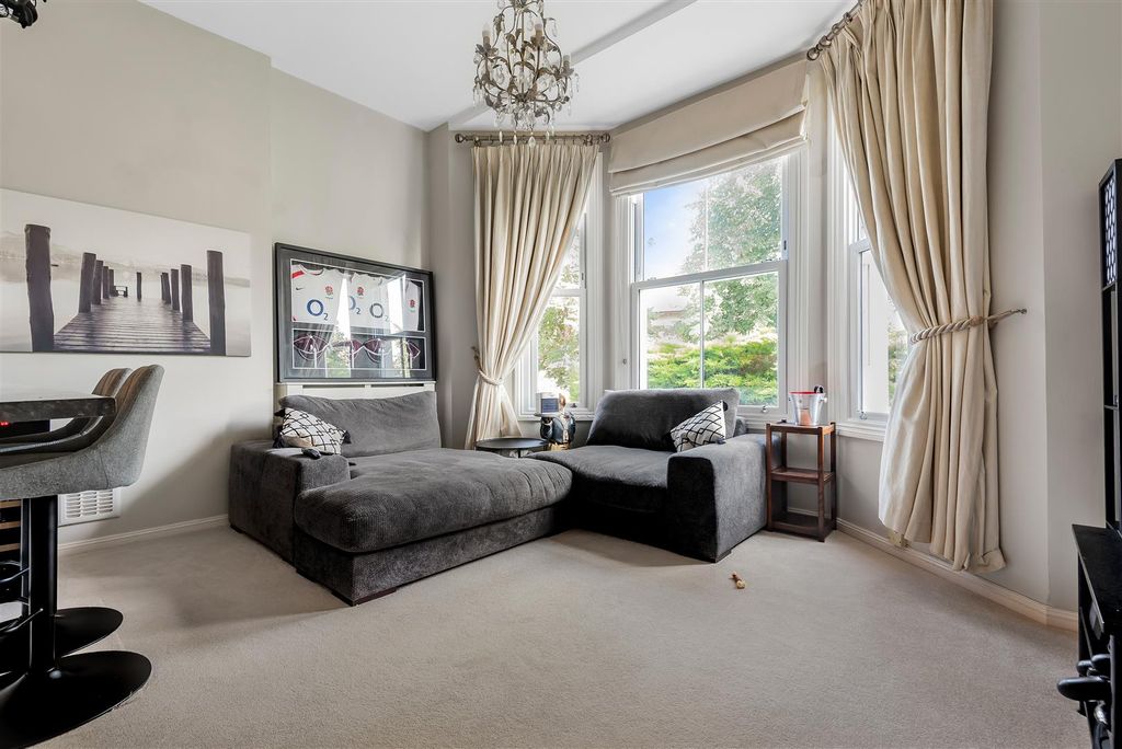 Property photo 2 of 13 750286 (13).Jpg