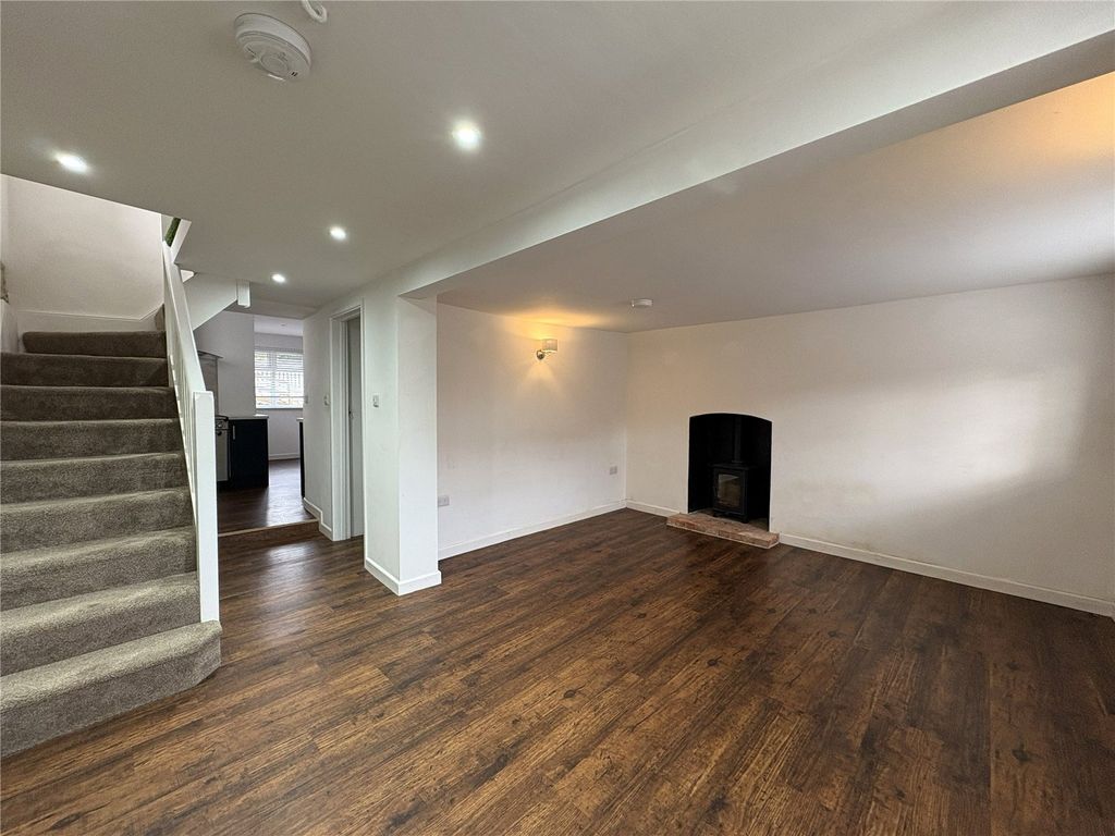 Property photo 2 of 16 Picture No. 03