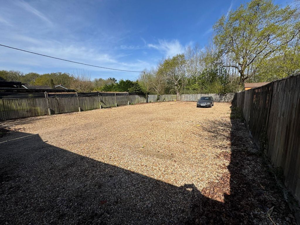 Property photo 3 of 11