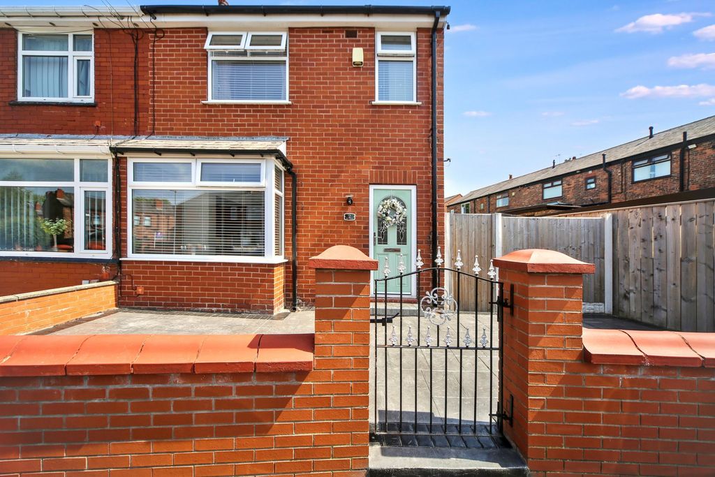 Property photo 1 of 19