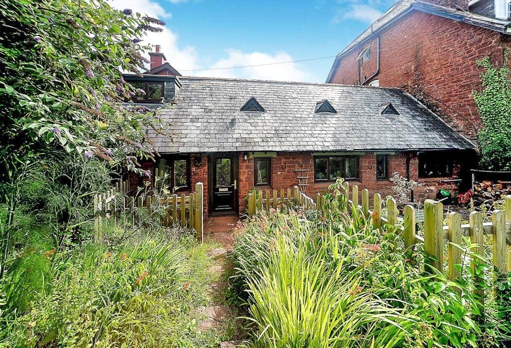 Property photo 1 of 13 Picture No. 02