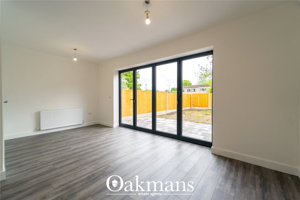 Property photo 3 of 28 Picture No. 24