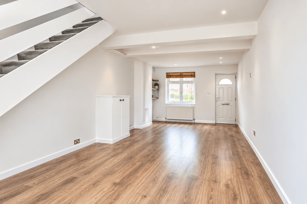 Property photo 2 of 7 Napier Road (7)