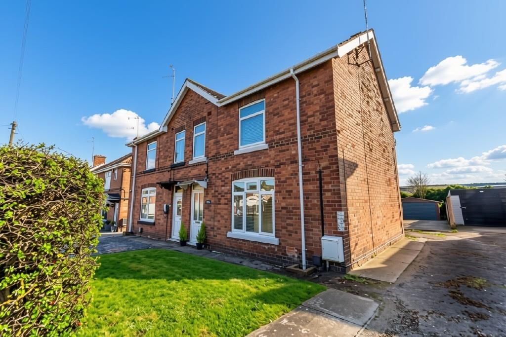 Property photo 1 of 14 21 Poplar - Front.Jpg