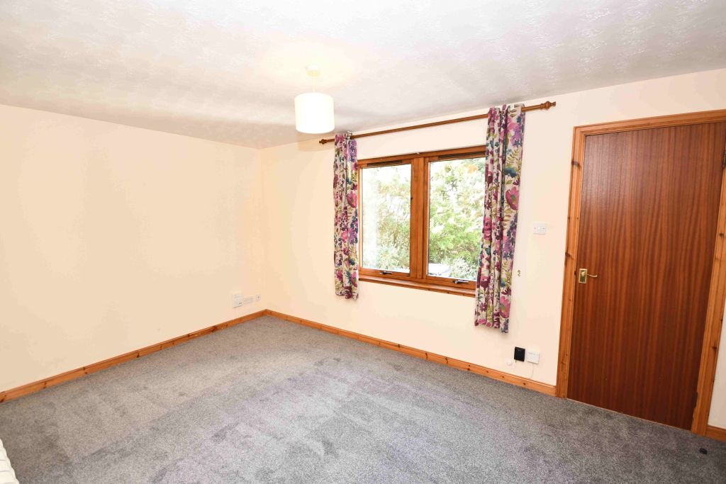 Property photo 1 of 6 Photo
