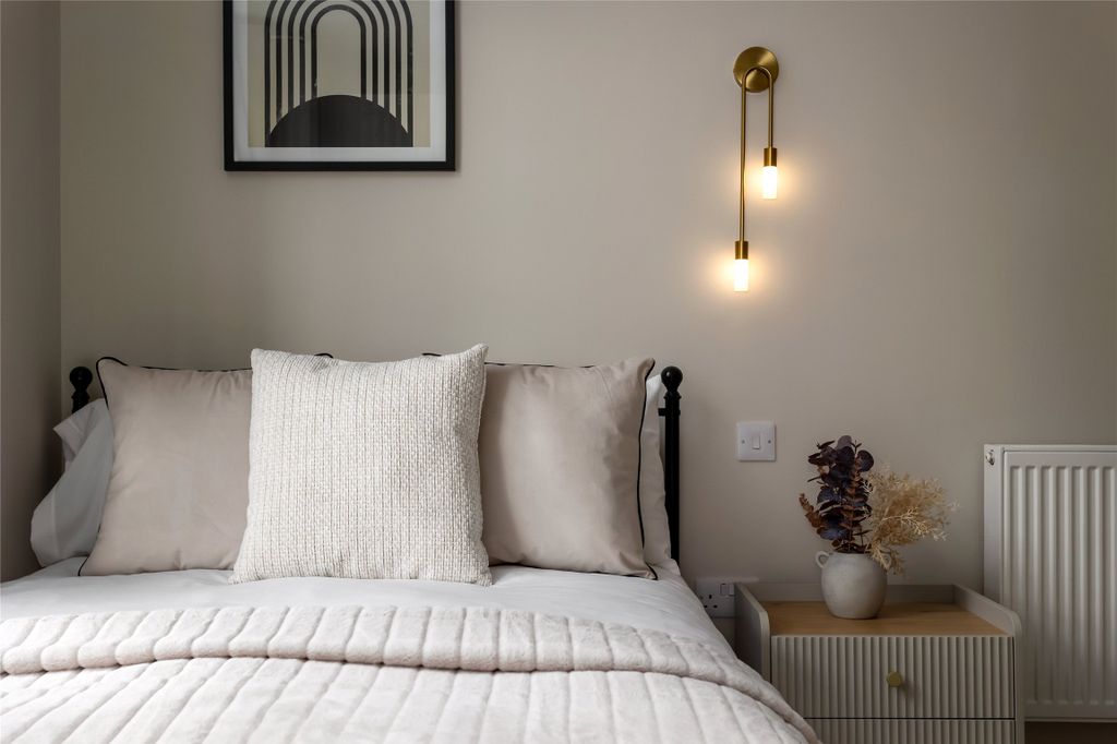 Property photo 2 of 14 Picture No. 04