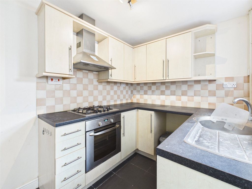 Property photo 2 of 12 Picture No. 09