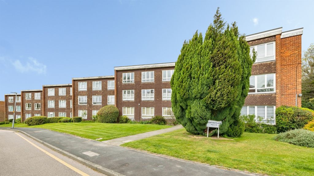 Property photo 1 of 26