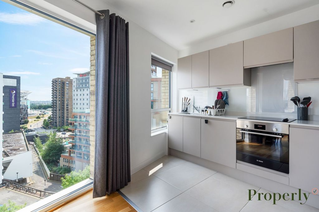 Property photo 3 of 9