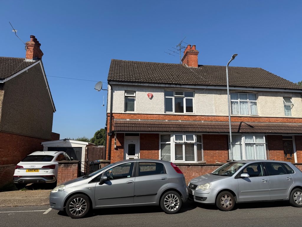Property photo 1 of 7