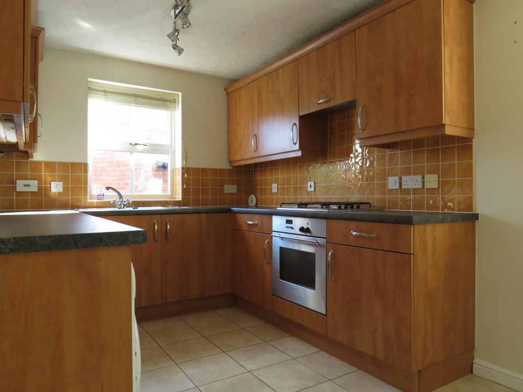 Property photo 2 of 14 Image