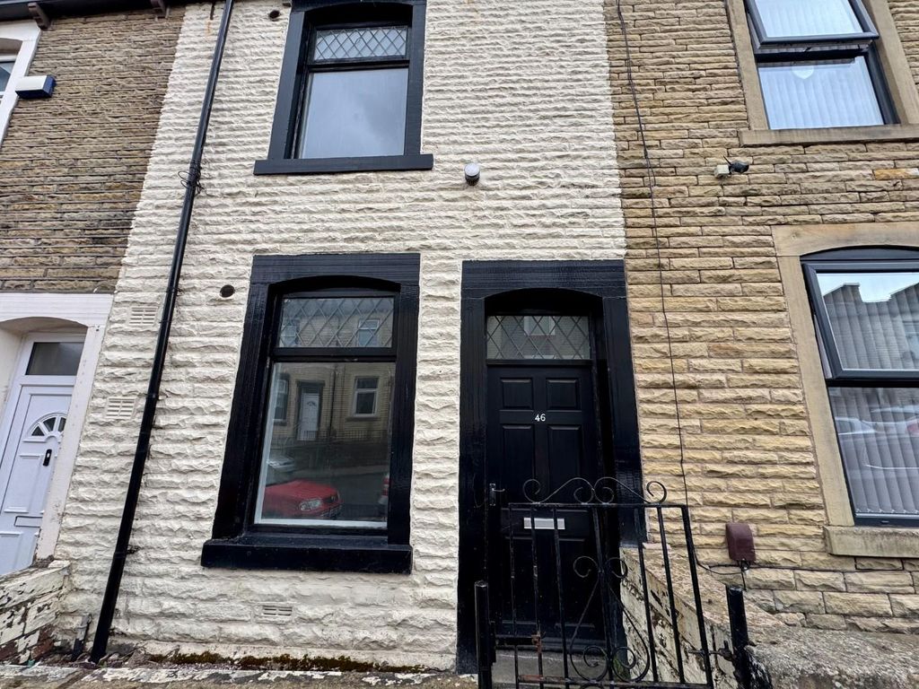 Property photo 3 of 11 Image00010.Jpeg