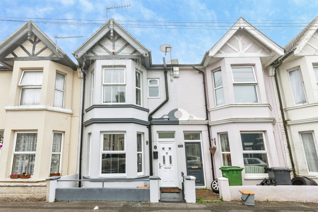 Property photo 1 of 15