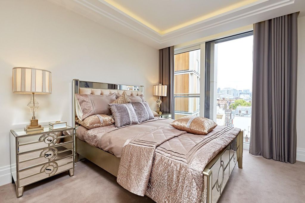 Property photo 2 of 11 Image