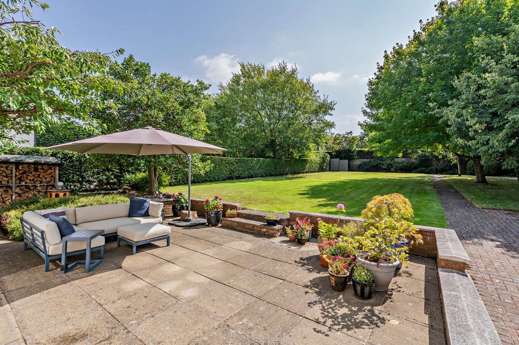 Property photo 2 of 38 Front Patio