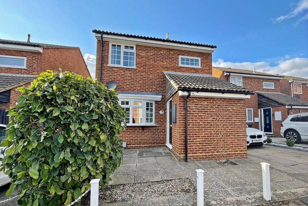 Property photo 2 of 13 2048325