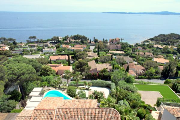 Property photo 3 of 7