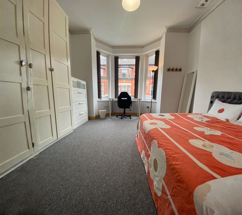 Property photo 2 of 8 Photo 2