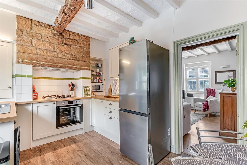 Property photo 3 of 23 Dining Kitchen